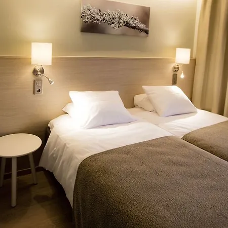 מלון Park Alandia 4*